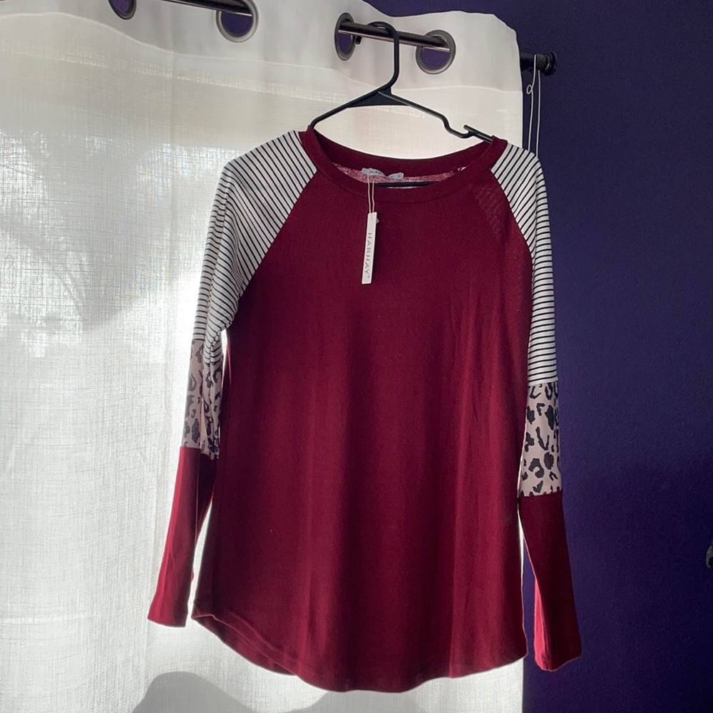 New with tags long sleeved top
